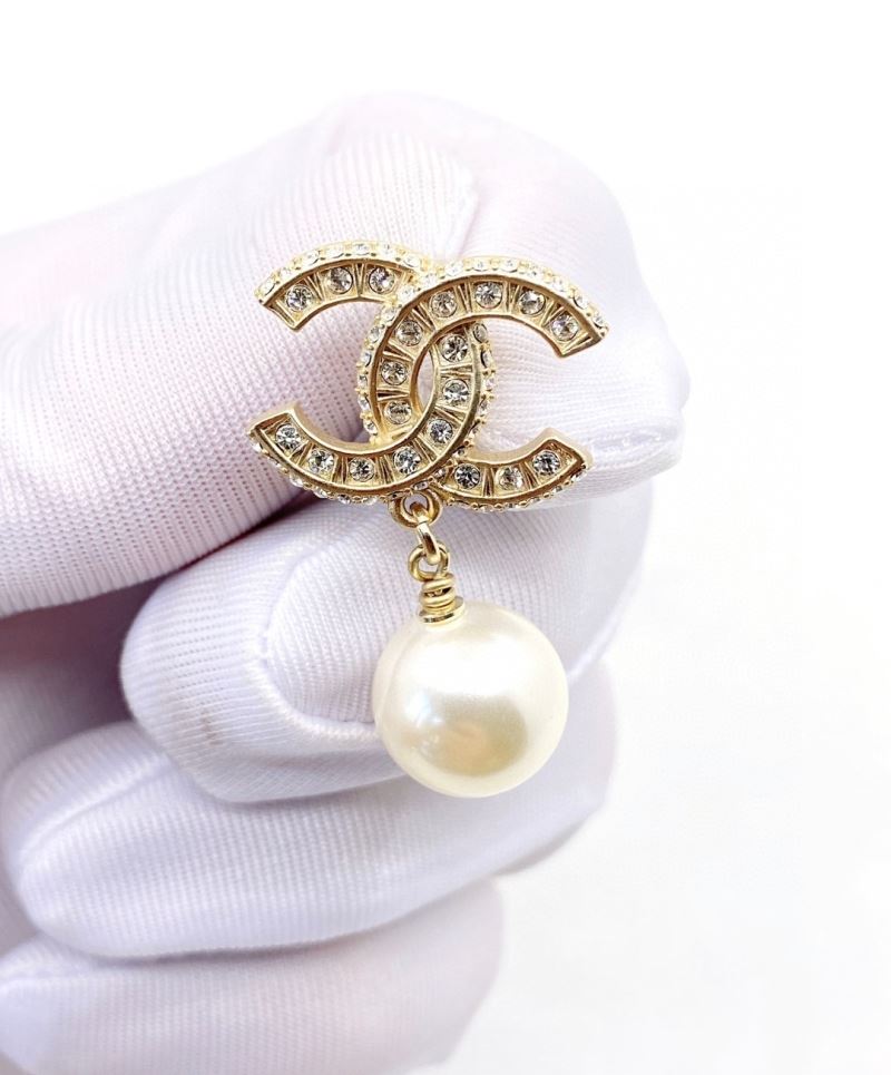 Ch**el earrings